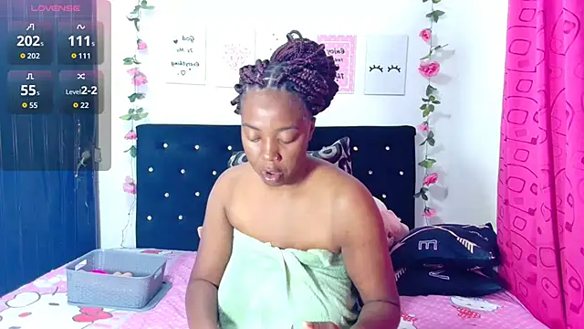 CiaraEbony online show from November 3, 3:08 am