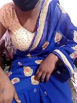 Snapshot of Monalisha_G chatting on February 13, 6:41 am Monalisha G online show from February 13, 6:41 am