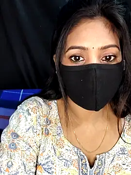 Monalisha G online show from April 3, 5:33 pm