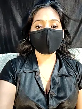 Monalisha G online show from April 19, 6:10 pm