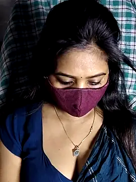Snapshot of Monalisha_G chatting on June 23, 12:25 pm Monalisha G online show from June 23, 12:25 pm