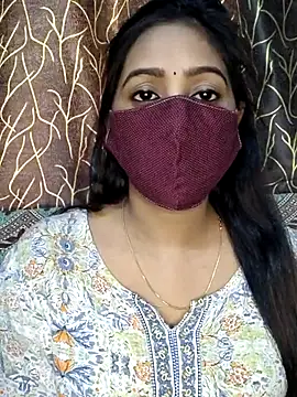 Snapshot of Monalisha_G chatting on July 2, 8:42 am Monalisha G online show from July 2, 8:42 am