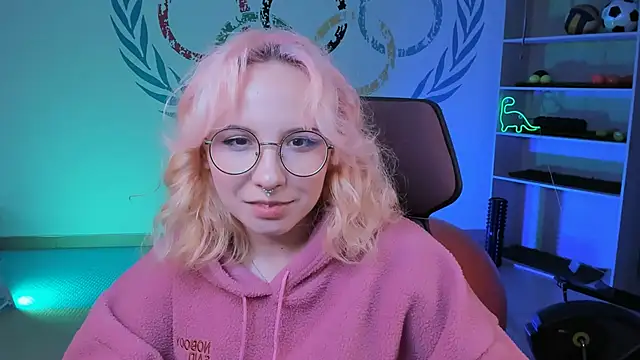 JasmineMilko online show from February 7, 11:12 am