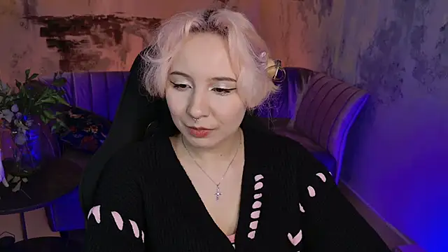 JasmineMilko online show from February 11, 8:15 am