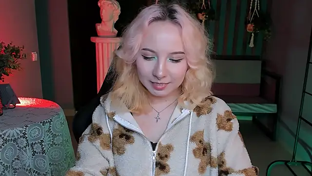 JasmineMilko online show from March 5, 8:21 am