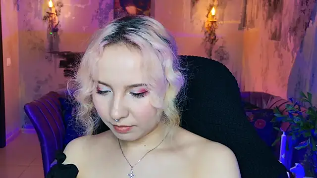 JasmineMilko online show from March 7, 8:13 am