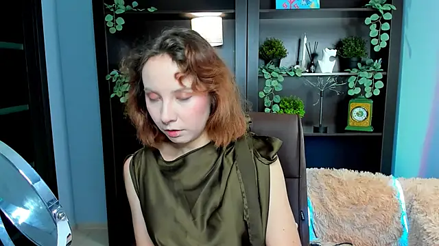 JasmineMilko online show from November 20, 5:07 am