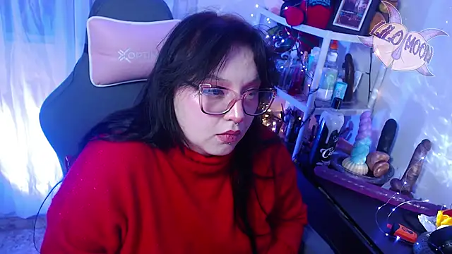 Snapshot of LiloMoon69 chatting on February 5, 6:56 am LiloMoon69 online show from February 5, 6:56 am