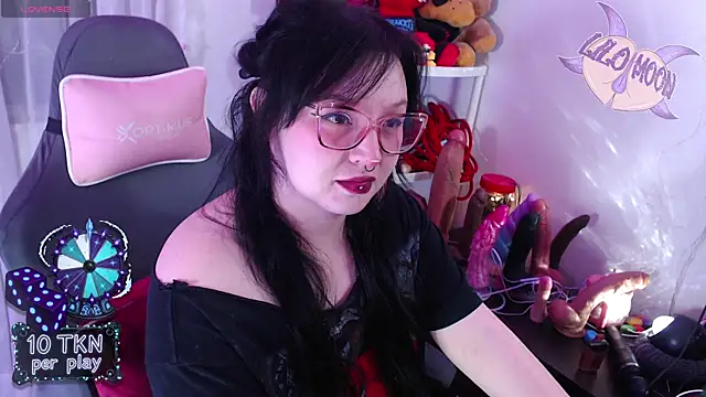 LiloMoon69 online show from January 11, 2:38 am