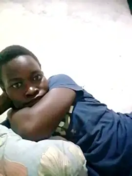 Snapshot of sexyblackya chatting on December 3, 4:27 pm sexyblackya online show from December 3, 4:27 pm