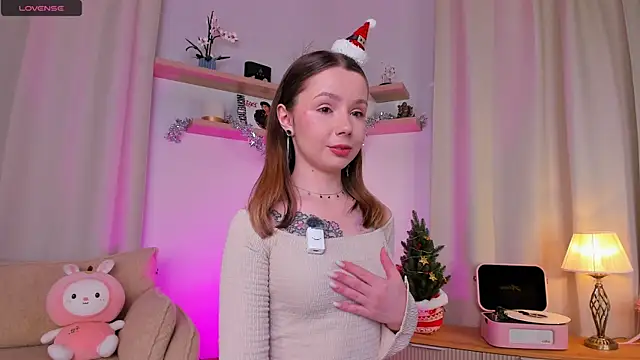 DominikaElis online show from December 17, 7:31 pm