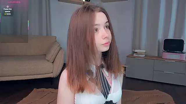 DominikaElis online show from June 6, 9:19 pm