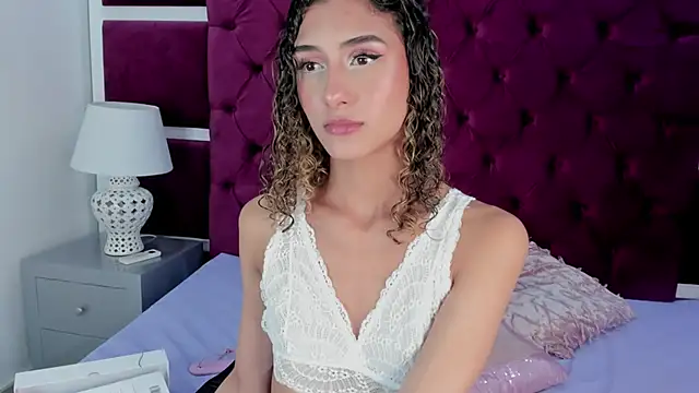 Snapshot of Daddysgirl1_ chatting on December 24, 5:49 am Daddysgirl1 online show from December 24, 5:49 am