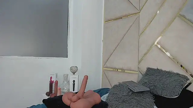 Snapshot of Daddysgirl1_ chatting on March 14, 6:10 am Daddysgirl1 online show from March 14, 6:10 am