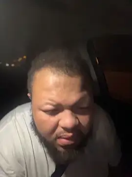 Snapshot of papijusto chatting on November 4, 6:34 am papijusto online show from November 4, 6:34 am