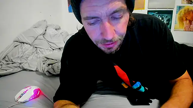 Snapshot of cloudyystar666 chatting on November 29, 9:45 am cloudyystar666 online show from November 29, 9:45 am