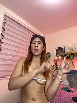 soy sarah  online show from February 9, 9:58 am