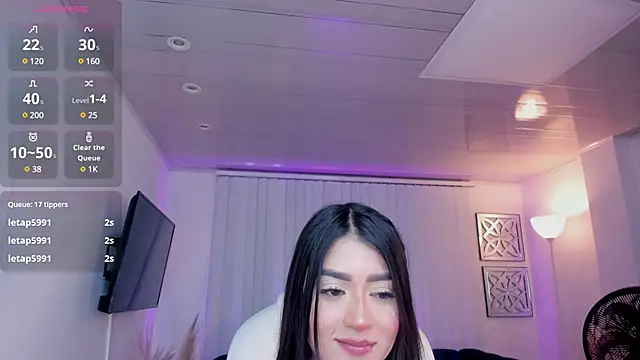 Snapshot of amelie_jhons chatting on January 9, 12:03 am amelie jhons online show from January 9, 12:03 am
