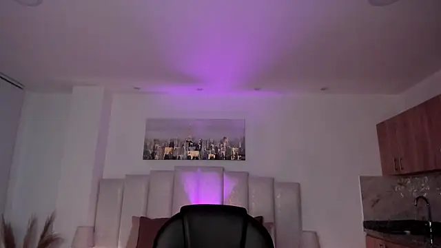 Snapshot of amelie_jhons chatting on September 17, 7:59 pm amelie jhons online show from September 17, 7:59 pm