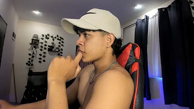 johan beley  online show from February 17, 4:24 pm