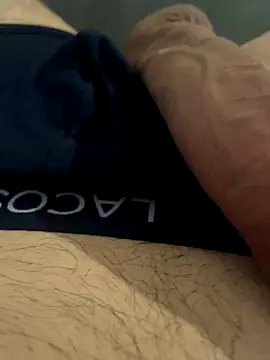 Snapshot of 18yogermann chatting on October 31, 4:41 pm 18yogermann online show from October 31, 4:41 pm