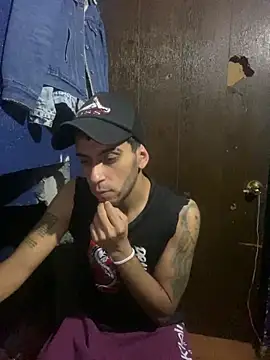 YouBad boy31 online show from December 21, 2:19 am