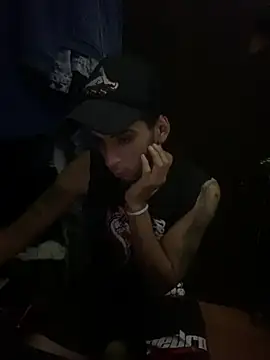 YouBad boy31 online show from December 24, 5:05 am