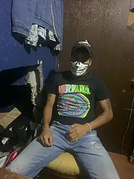 YouBad boy31 online show from December 25, 1:31 am