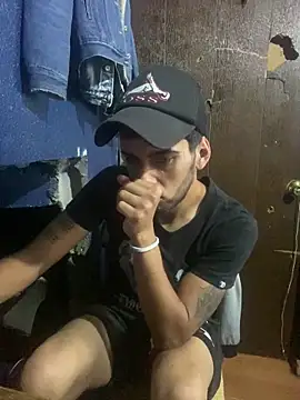 YouBad boy31 online show from December 29, 9:52 pm