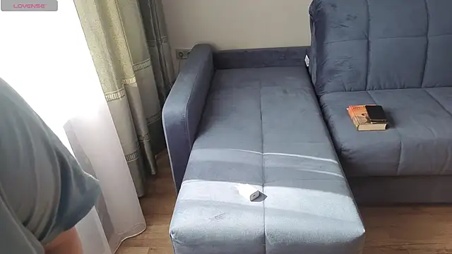 MilaaMilaa online show from April 27, 3:15 am