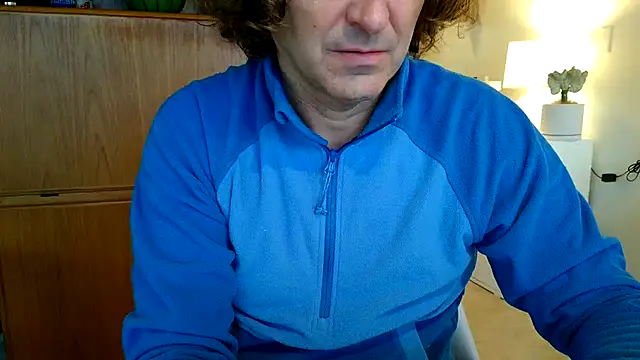 costanza7070 online show from March 6, 1:16 am