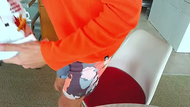 costanza7070 online show from April 26, 12:41 am