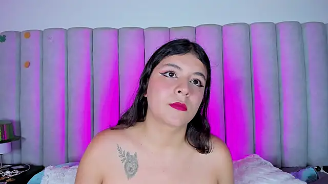 Snapshot of EngelStone chatting on March 21, 7:46 pm EngelStone online show from March 21, 7:46 pm