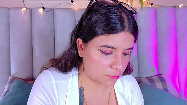 Snapshot of EngelStone chatting on September 23, 7:39 pm EngelStone online show from September 23, 7:39 pm