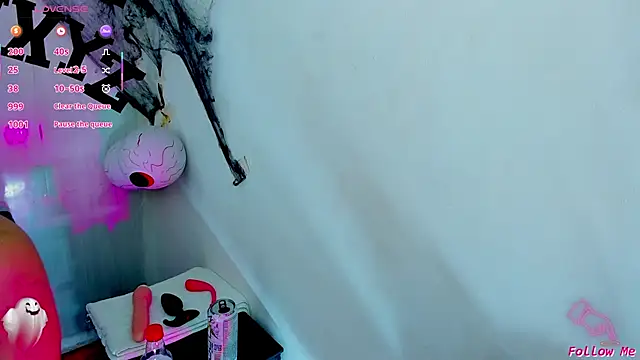 Snapshot of Piggy_Eddy chatting on November 3, 4:25 am Piggy Eddy online show from November 3, 4:25 am