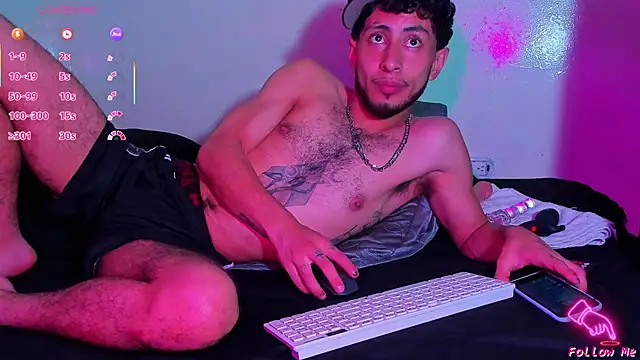 Piggy Eddy online show from March 15, 2:34 pm