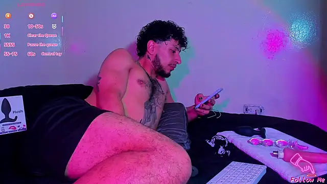 Piggy Eddy online show from April 19, 12:26 pm