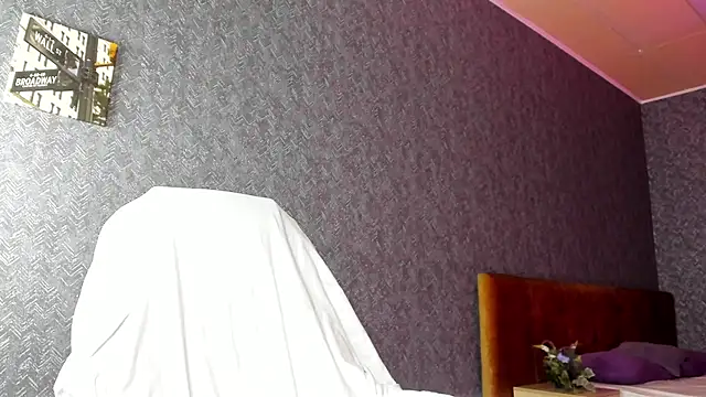 Nicole Charm online show from December 25, 3:40 am