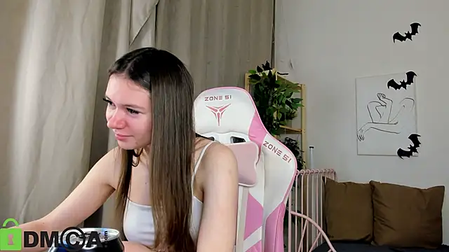 Nicole Charm online show from October 29, 9:38 pm