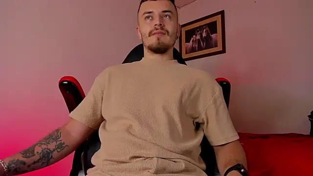 james connor2 online show from January 30, 6:43 pm