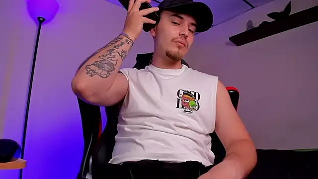 james connor2 online show from November 5, 7:14 pm