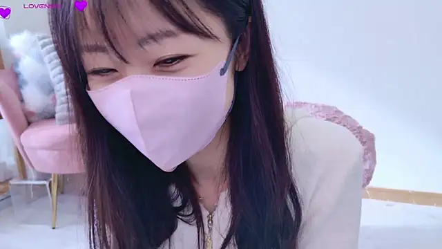 Snapshot of meg_0901 chatting on February 23, 12:19 am meg 0901 online show from February 23, 12:19 am