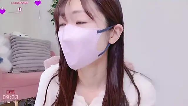 Snapshot of meg_0901 chatting on November 1, 12:34 am meg 0901 online show from November 1, 12:34 am