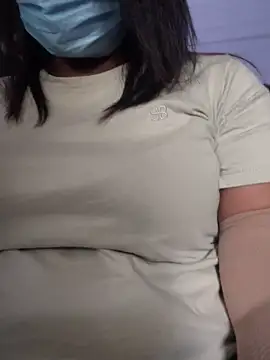 NethuQueen online show from April 28, 9:14 am