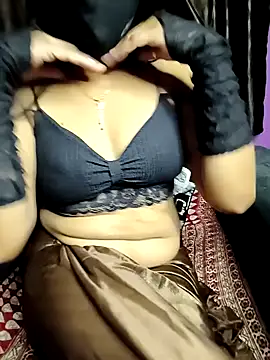 Snapshot of sexy-mohini chatting on February 7, 7:06 pm sexy-mohini online show from February 7, 7:06 pm