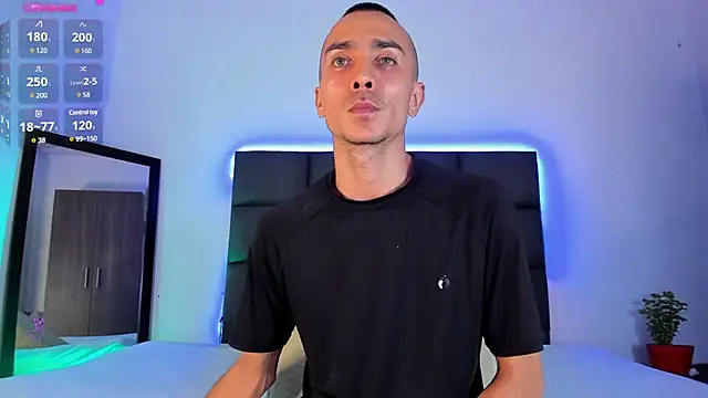 steven hott8 online show from February 8, 3:52 am