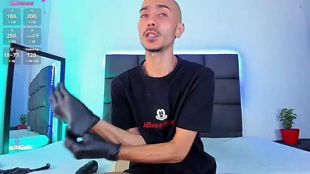 steven hott8 online show from February 21, 3:54 pm