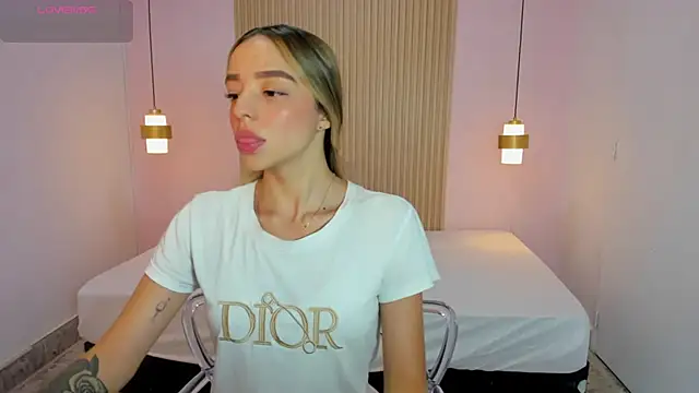AliceRoss0 online show from June 10, 8:52 pm