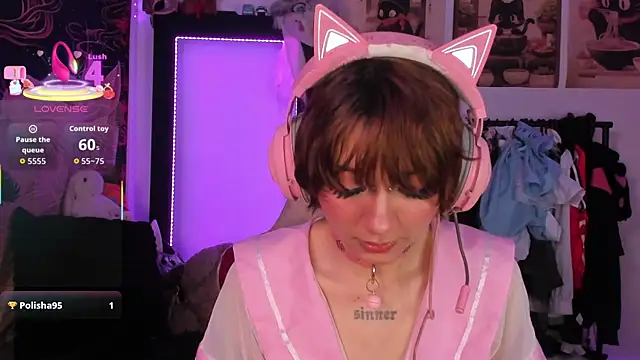 Alicedangerrr online show from April 23, 6:58 am