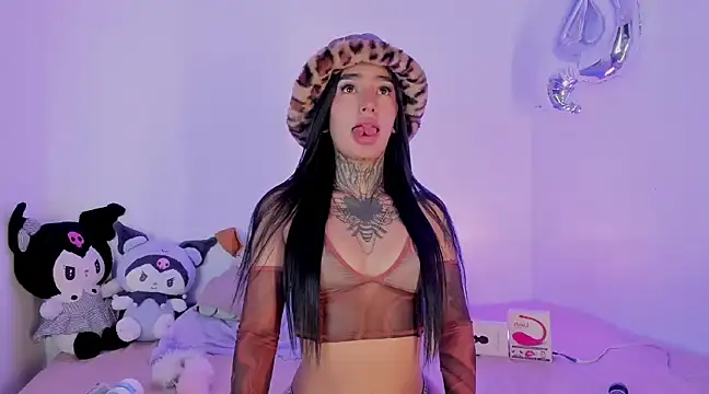 Snapshot of shadowcatt_ chatting on February 8, 3:21 pm shadowcatt  online show from February 8, 3:21 pm